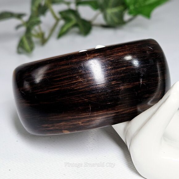 Rustic Radiance Hinged Cuff Bracelet Plastic Brown & Amber Magnetic Clasp Bangle - Picture 8 of 14